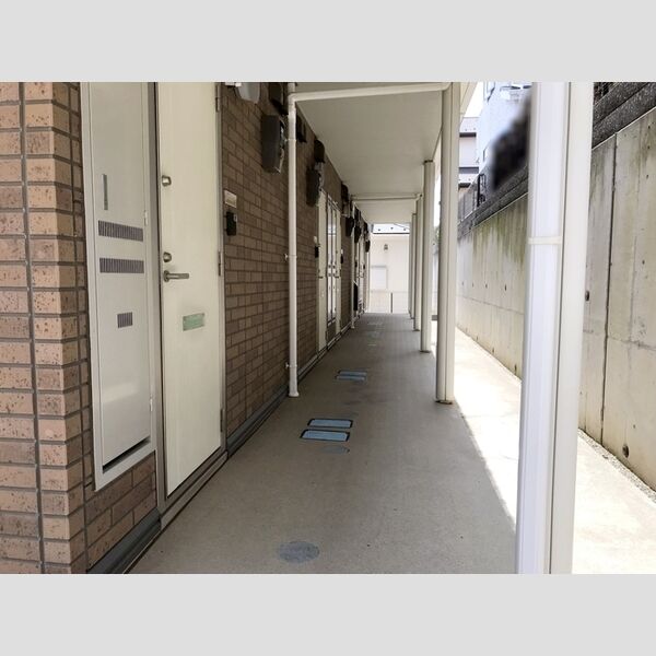 グランモア柳川AB　B エントランス