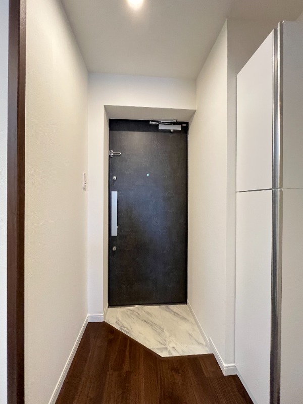 秀和鷺宮3階 玄関