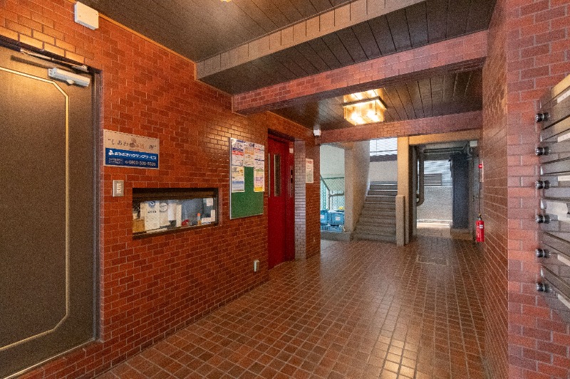 セザール西新井大師 エントランス