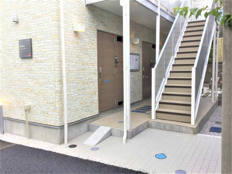 リブリ・アモーレ弘明寺1階 エントランス