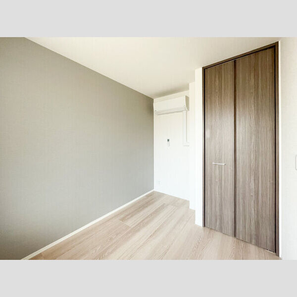 セレスティア白鳥208号室 洋室