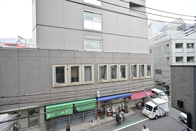 ＧＲＡＮＳＩＴＥ　ＮＡＫＡＭＥＧＵＲＯ3階 展望