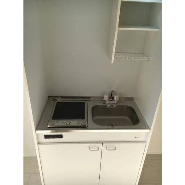 ラ・カンパネラ中央林間0303号室 キッチン