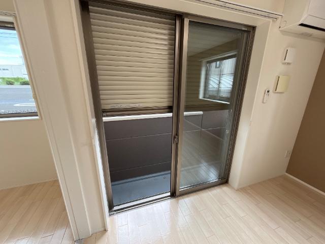 ソフィア シャッター