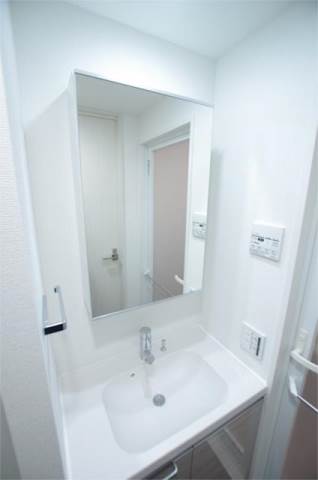 フュージョナル浅草FOREST 反転タイプになります。