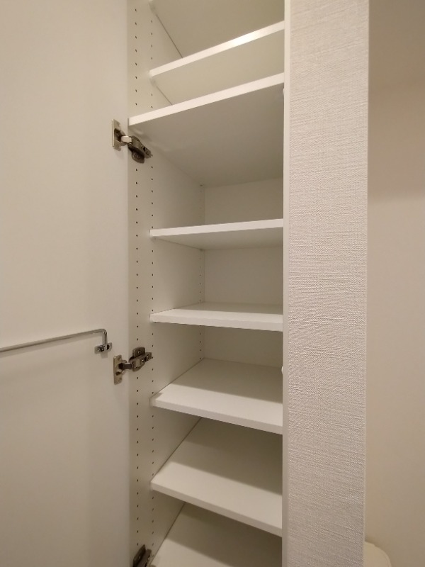 クレイシアIDZ川崎6階 収納