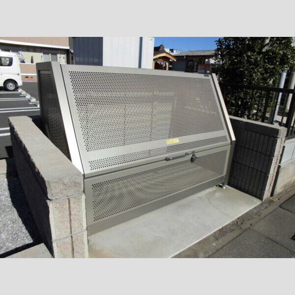 フローラハウス ゴミストッカー