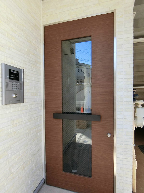 ブルーヒルズ2階 エントランス