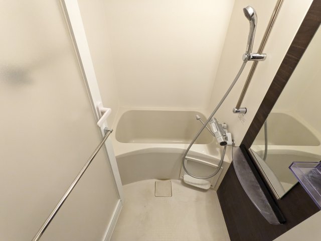 アゼスト堀切菖蒲園Ⅱ403号室 お風呂