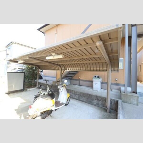 めぞん モナリエ 駐輪場