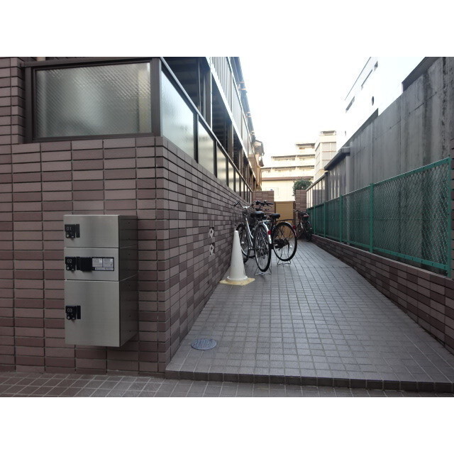 ストーリオ中野坂上2階 外観