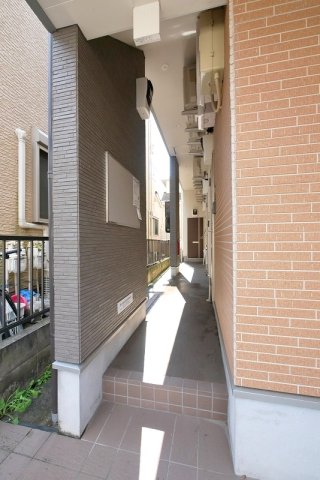 ニューメゾンワイワイ1階 外観