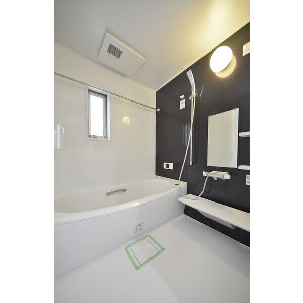 クレイドルガーデン横浜市金沢区六浦南第10　8号棟 お風呂