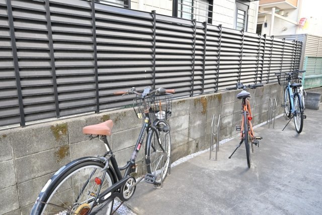 エクセルコート武蔵関2階 駐輪場