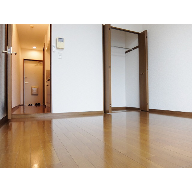 アンプルール フェール アミーⅡ106号室 リビング