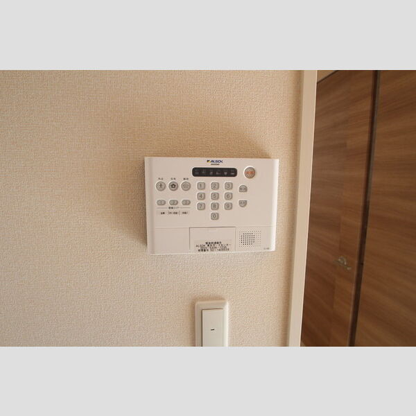 ラピュタ　ウイングス205号室 ALSOKセキュリティが付いています!