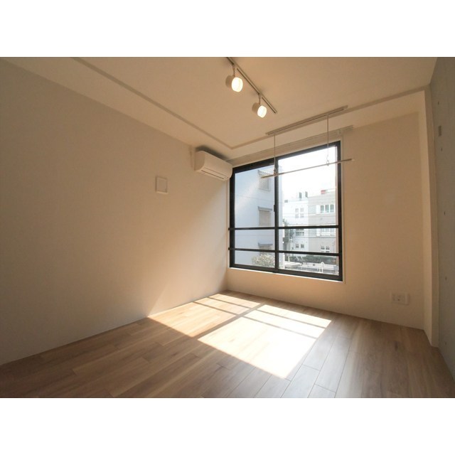 ＬＥＧＡＬＡＮＤ市谷薬王寺0305号室 内観