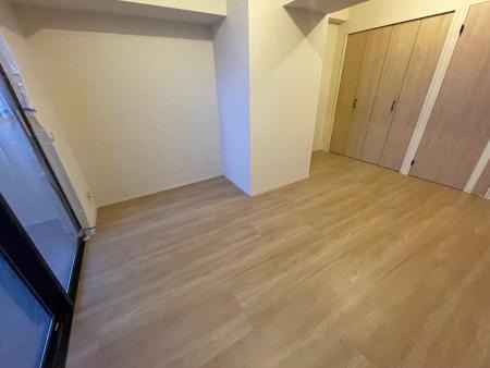 HAON(波音)7階 6-10F 黒を基調とした内装です。