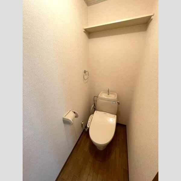 クイーンハイツ　Ⅱ202号室 温水洗浄暖房便座付き