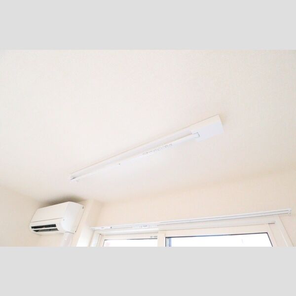 ルミナーレ 室内物干し