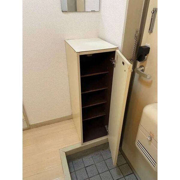 ジュネパレス津田沼第200108号室 収納