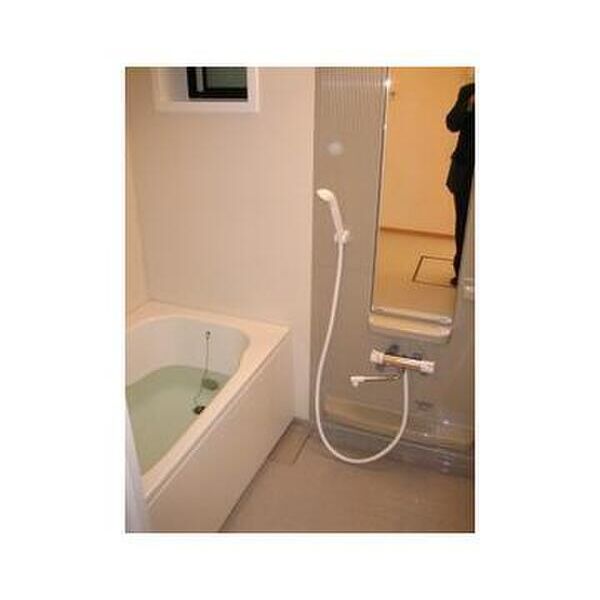 Sepia　Court　F お風呂