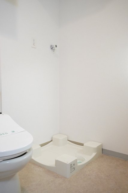 GALICIA RESIDENCE HIROO 室内洗濯機置場