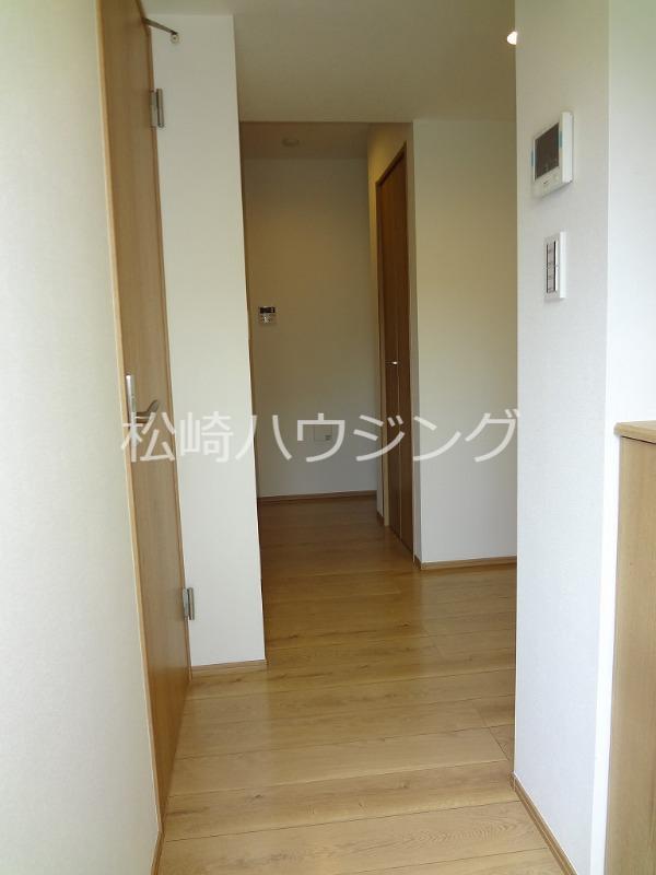 アイスタイル方南町1階 玄関