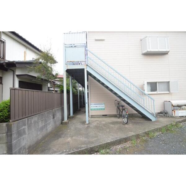 大久保ロイヤルコーポ エントランス
