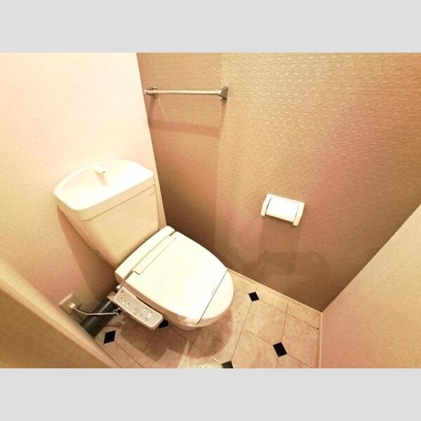 スカイヒル横濱六ッ川　B棟 温水洗浄暖房便座