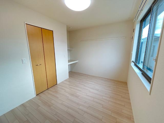 リノナル201号室 洋室