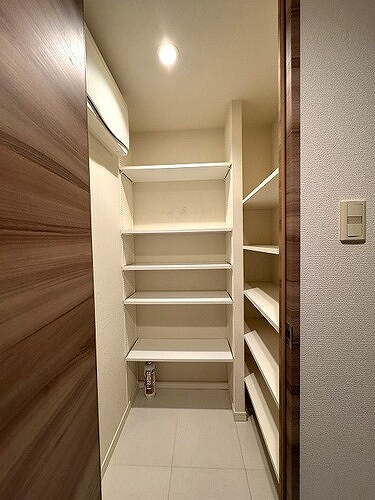 ライオンズ南大沢ヒルズ7階 シューズインクロゼット　※前回募集時2024シューズ