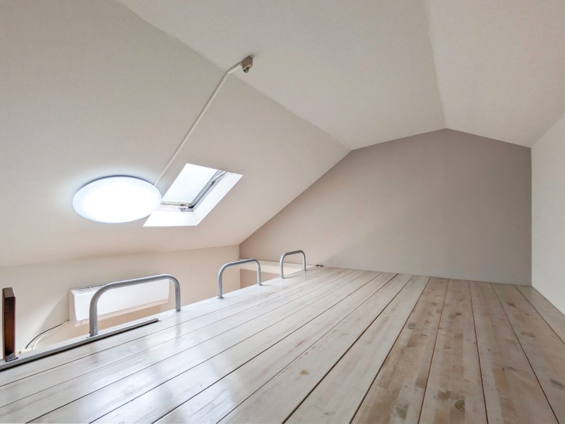 シャルマン生田Ⅱ1階 別部屋の写真が含まれております