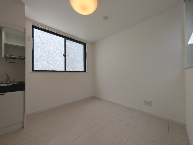 CREAL王子North5階 リビング