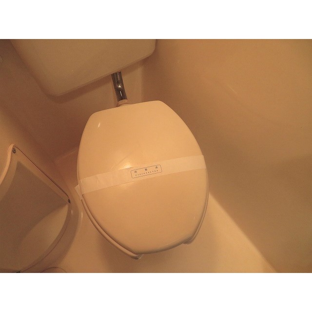 ＭＡＣ平山城址公園コート0102号室 内観