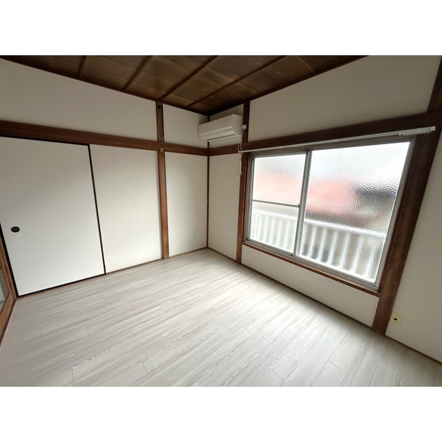 206号室