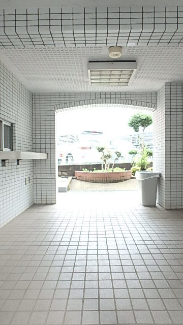 トップ平和台4階 ロビー