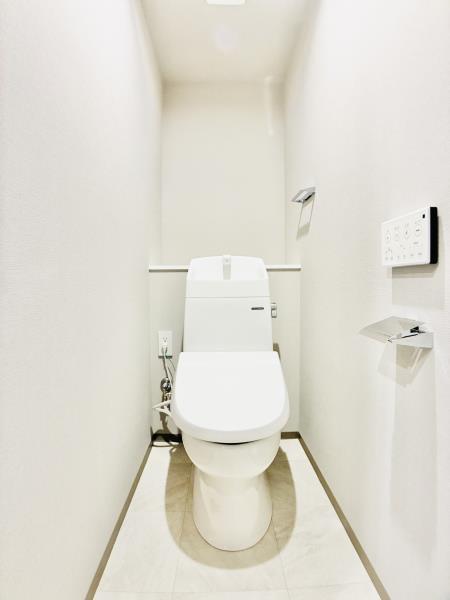 コンポジット早稲田鶴巻町4階 トイレ