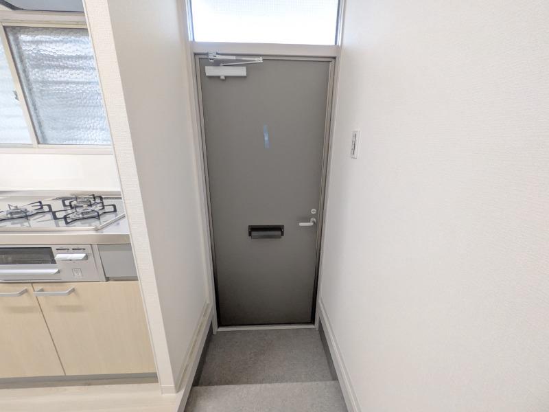 テラスハウス 玄関