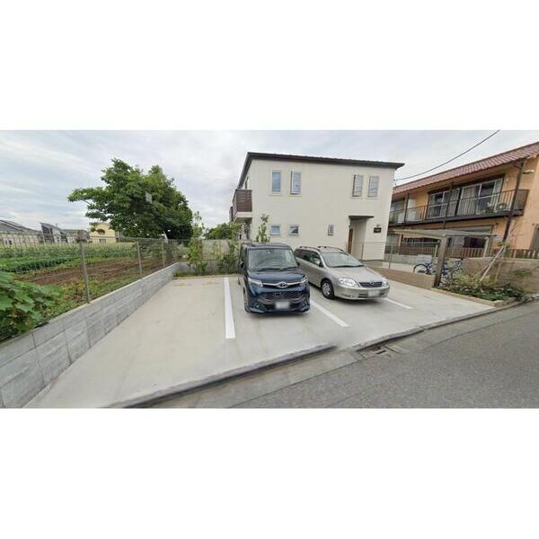 LupinusSengawa 駐車場