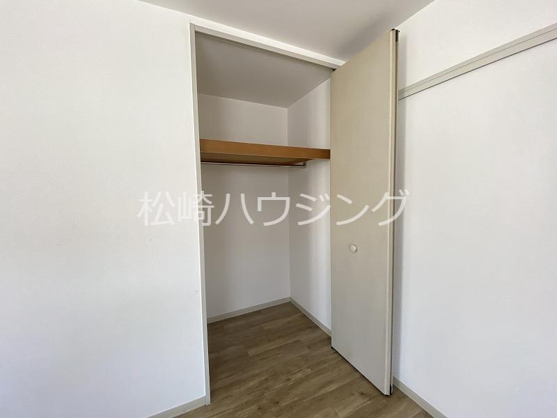 アネックス白鷺2階 収納