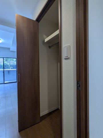 ティーステージジェイアール浜川崎0218号室 収納