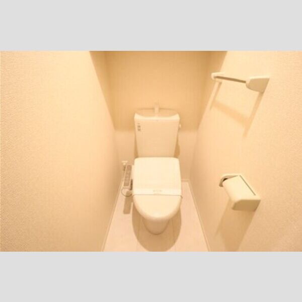 フジクレール　B 温水洗浄暖房便座