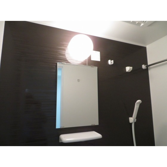 タウンコート登戸 浴室鏡