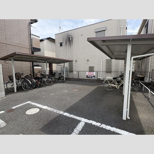 サザンハート東船橋210号室 駐輪場