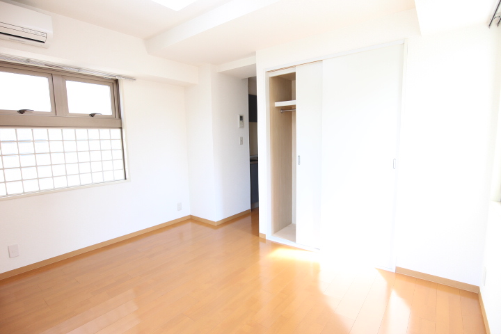 千歳プラザ706号室 ※参考写真