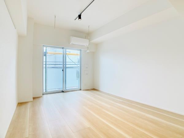 ＹＯＵ　Ｉ　ＣＯＵＲＴ2階 リビング