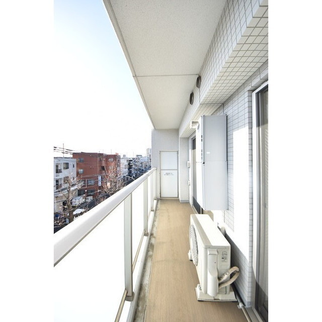 Court Blanche0409号室 内観