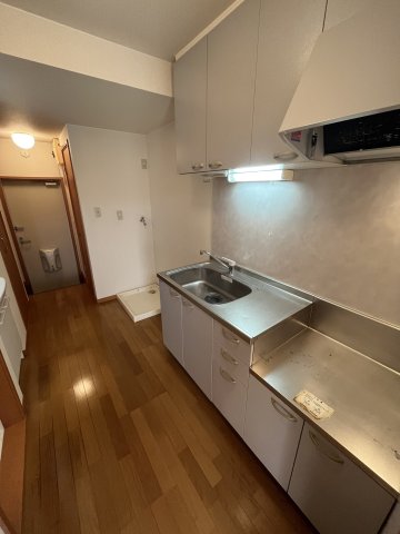 メイプル・ガーデン0106号室 キッチン