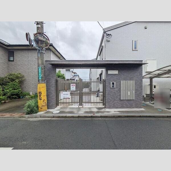 プリマヴェーラ・P エントランス